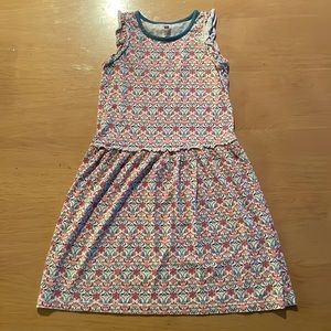 Tea girls size 7 ruffled sleeves swing dress with flowery pattern